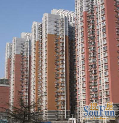 重聚园2室2厅2卫南北朝向6800.00元/月出租