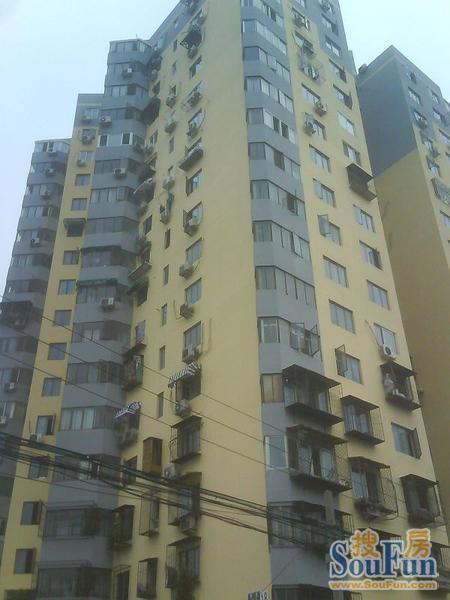 农光南路小区1室1厅1卫南朝向4900.00元/月出租