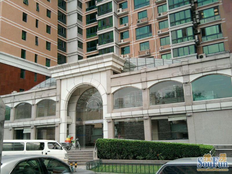 立恒名苑6室3厅3卫南北朝向32000.00元/月出租