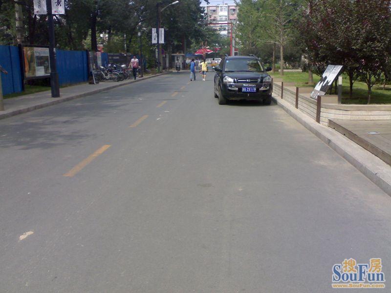 宏源公寓3室1厅2卫西南朝向10000.00元/月出租