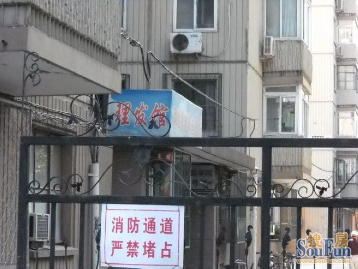 �����赸ѧԺС���ܱ�����ͼ