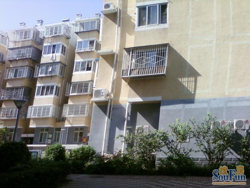 �½ֿ�����һ���ܱ�����ͼ