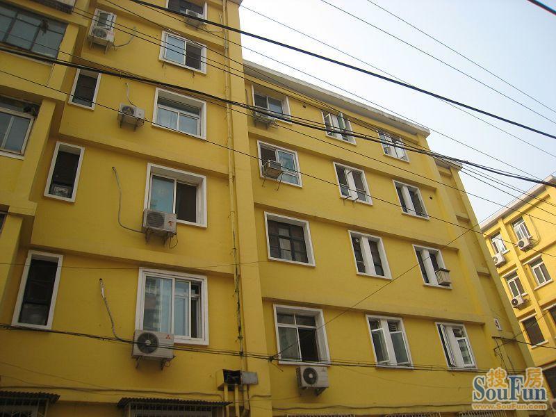 宣武门西里外景图