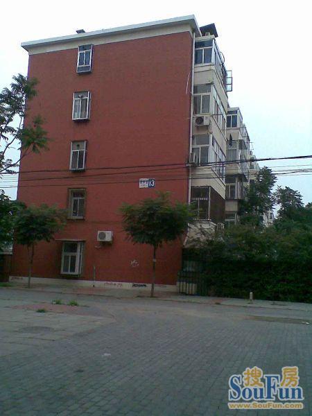 ��ԷС���ھ�ͼ