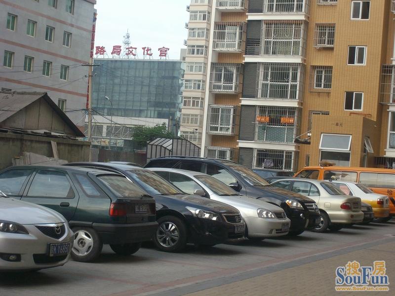 信悦华庭配套图