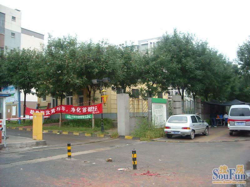 龙跃苑一区配套图