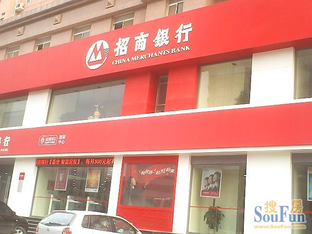 东方丽景配套图