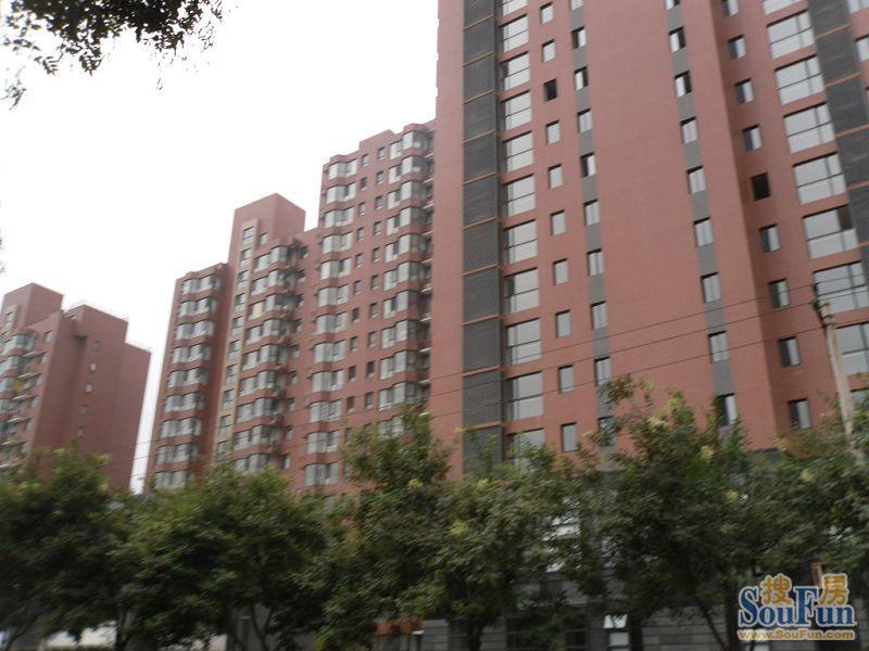 兴华园2室2厅2卫东朝向4200.00元/月出租