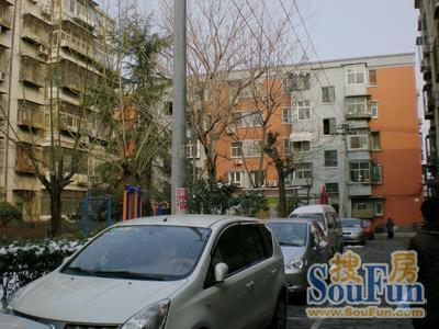 ���33��Ժ�⾰ͼ