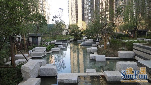 东贸国际花园小区相关图 燕郊精装一居室1100包物业取暖白...