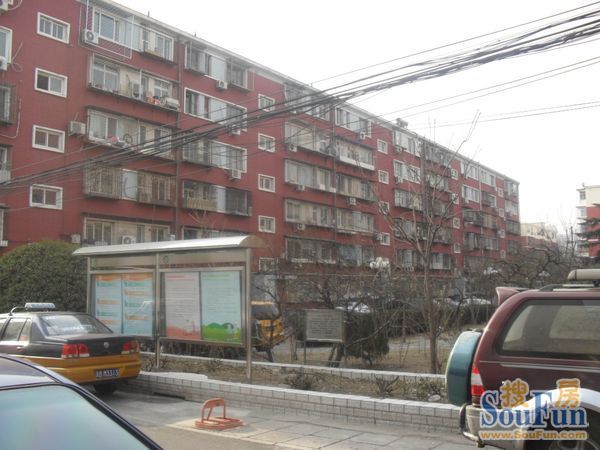 右安门内西街2室1厅1卫南北朝向6500.00元/月出租