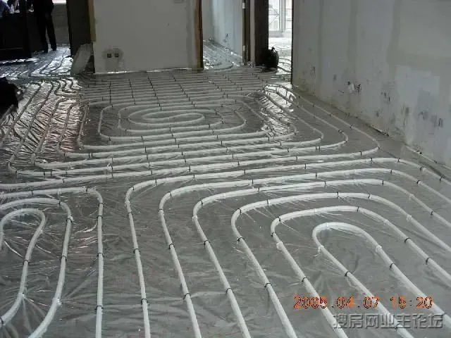 老房改地暖，装修公司不会告诉你的5个省钱秘诀（附2026年详细预算清单）