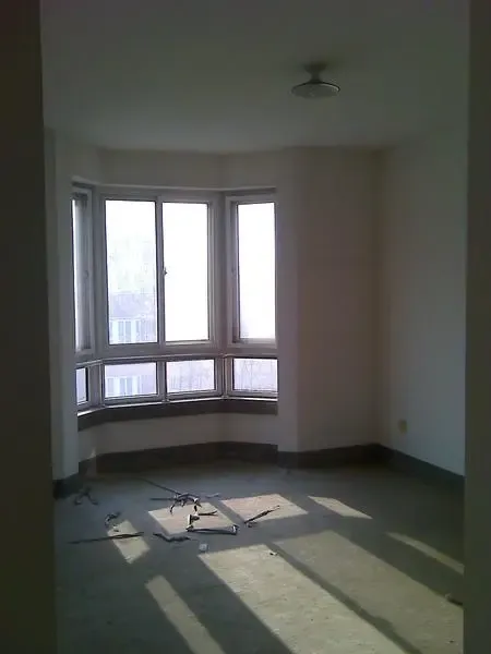 1267082871230_000.jpg