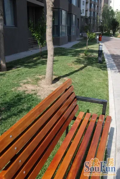 1274420545495_000.jpg