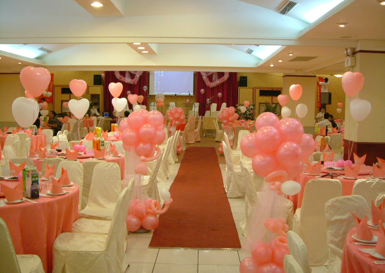 婚礼会场气球布置|婚庆气球如何布置 浪漫婚礼气球装饰效果图欣赏0-丫空间
