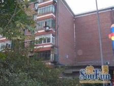 西井四区一层一居室南北通透双阳台出行方便