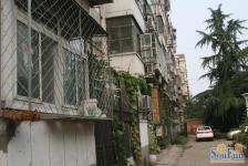 鲁谷北重西厂,大客厅两居,满五年唯一,95年楼龄