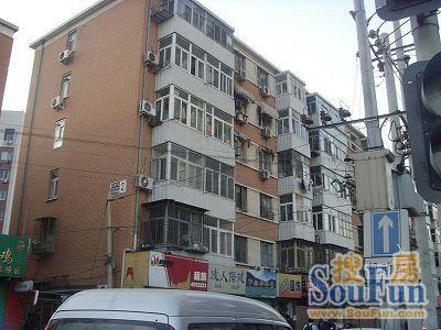 香河园中里3室1厅1卫东北朝向7000.00元/月出租