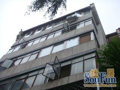 芍药居北里2室1厅1卫东朝向7800.00元/月出租
