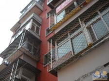 带电梯朝南向两居室,门口位置,随时看房