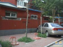 南三环边南木樨园东向3居室,近地铁,满五唯一公房,诚心出售。