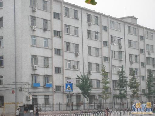 大峪南路小区2室1厅1卫南北朝向2450.00元/月出租
