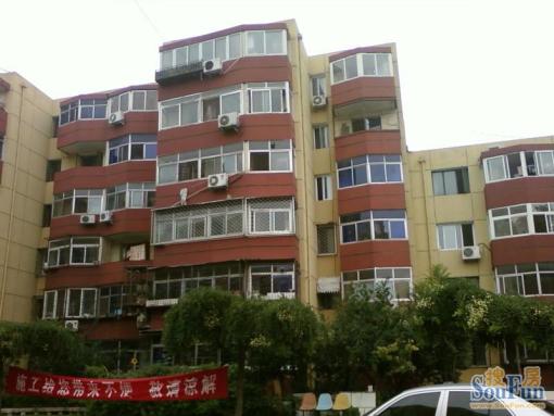马连洼菊园2室1厅1卫东西朝向6300.00元/月出租