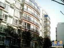 建成03年,金三银四好楼层,一层两户,户型好,诚心卖