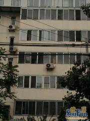 双柳树头条中间层两居室看房方便