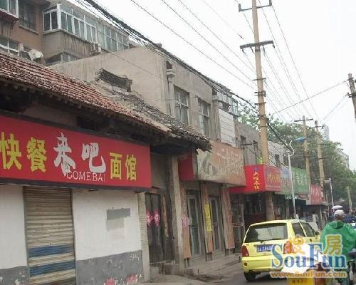 明湖小区3室2厅1卫南北朝向4000.00元/月出租