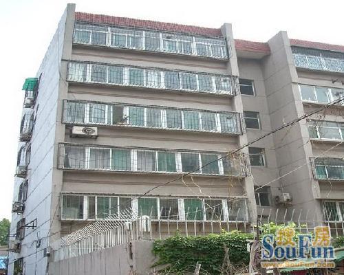 馆驿街单位宿舍3室2厅1卫南北朝向2900.00元/月出租