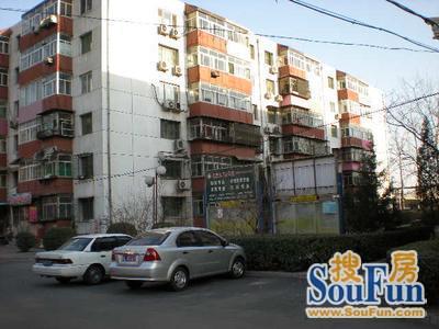 马连洼梅园3室1厅1卫南北朝向7300.00元/月出租