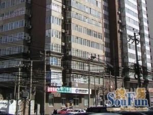 阳明广场5室1厅东南