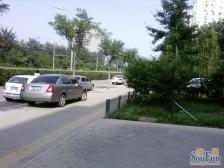 顶层,楼上无噪音,喜欢的可来看看哦,电梯直达