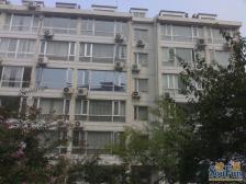 东城龙体+洋房六层板楼+电梯房+一梯两户+南北通透