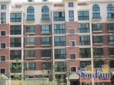 精装修一室一厅,拎包入住,中间楼层