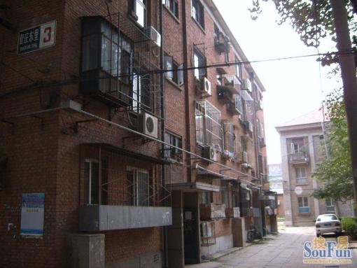 管庄东里1室1厅1卫南朝向3450.00元/月出租