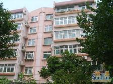 历下区,免费停车,价格可谈,随时看房。