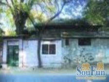 人美家属楼楼龄新中间层诚意出售