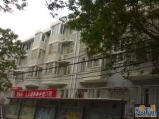 禄米仓胡同,南北通透三居室,采光视野无遮挡。