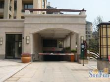 北龙湖南岸熙地港旁绿城百合电梯三居通透明亮户型