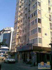 东城区,建国门,电梯直达,2居西南向,满五唯一,汇文旁边