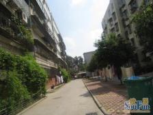 步梯二层 好户型 地铁口 出行方便