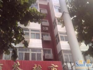 景秀里 三楼 南北通透 H户型 采光好 小区中间位置