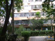 西四次顶层朝南一居室装修干净买房成本少