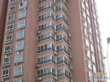 东城区 70年产权 民水民电 东南向大三居 采光好