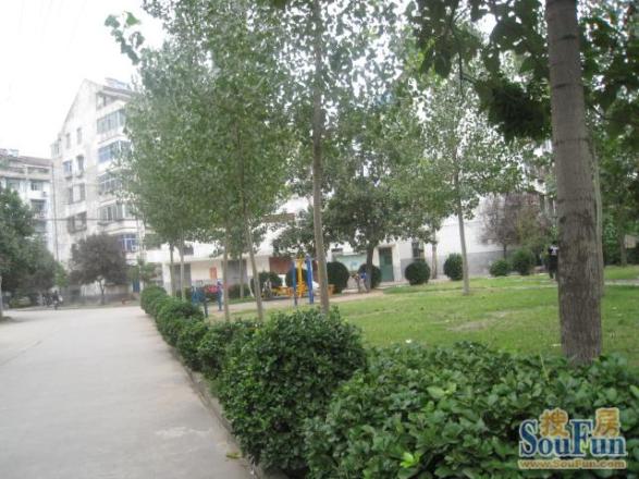 丰产路公安局家属院