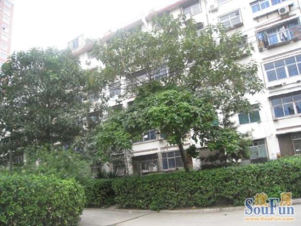 丰产路公安局家属院