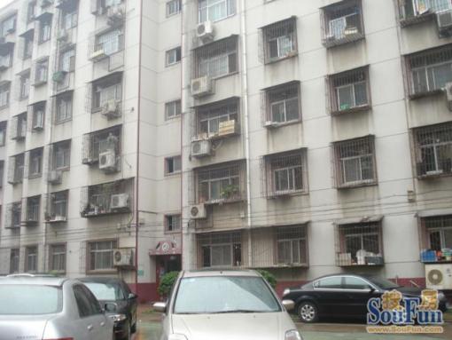 天福苑3室1厅1卫南北朝向1400.00元/月出租