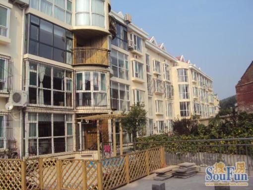 环翠山庄3室2厅1卫南朝向3000.00元/月出租